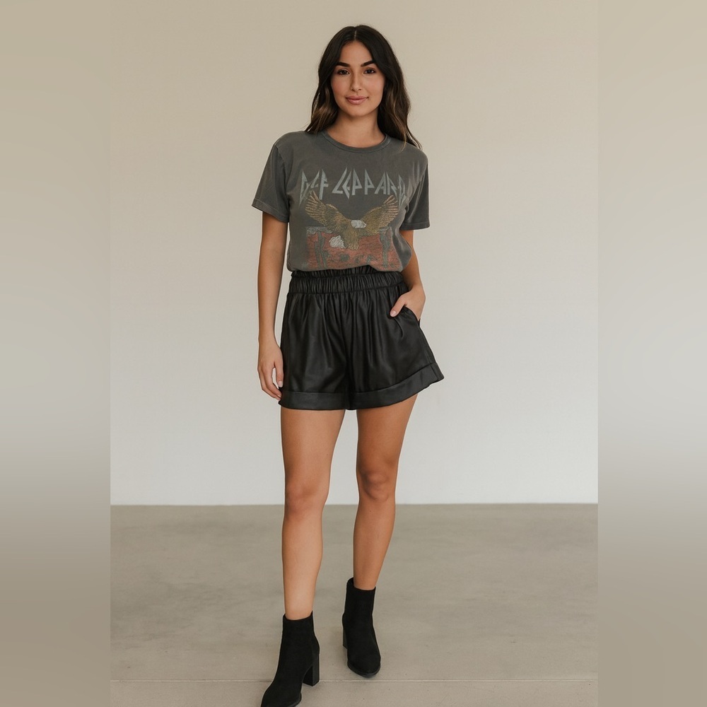 Gianni Bini Black Faux Leather Texture Shorts